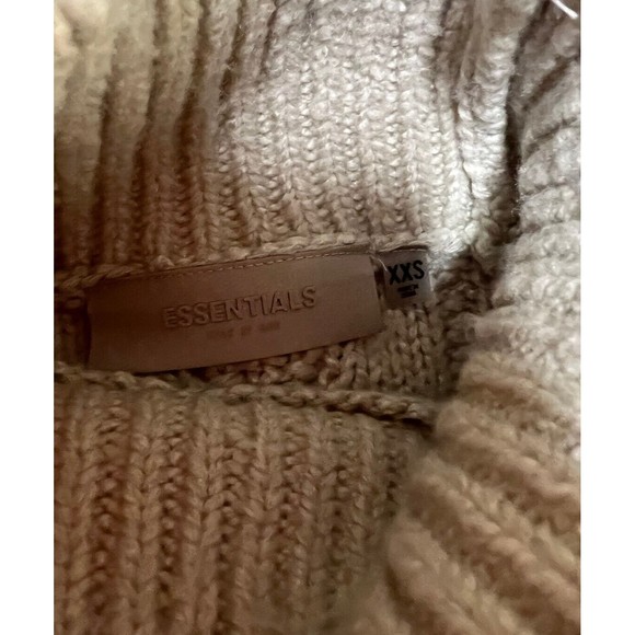Fear Of God Essentials Cable Knit Turtleneck Sweater Wheat Men’s Size XXS - Picture 8 of 10